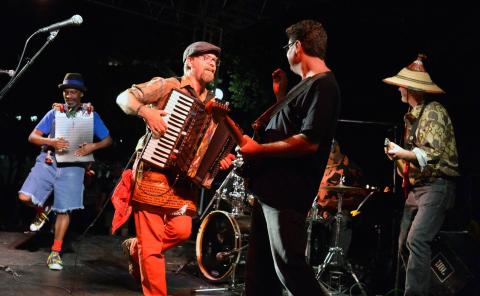 ernest james zydeco band photo