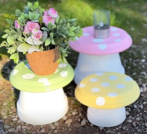 Mushroom plant stand